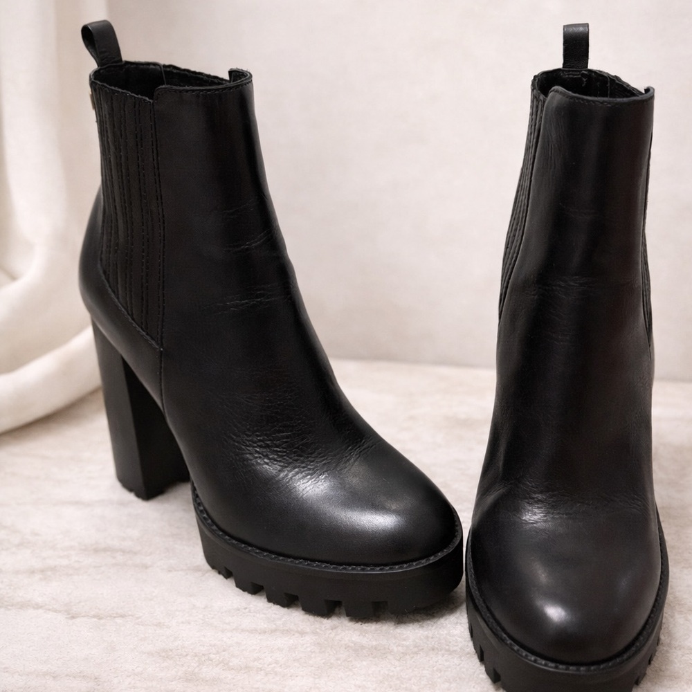 ANTONIO MELANI Black Heeled Boots